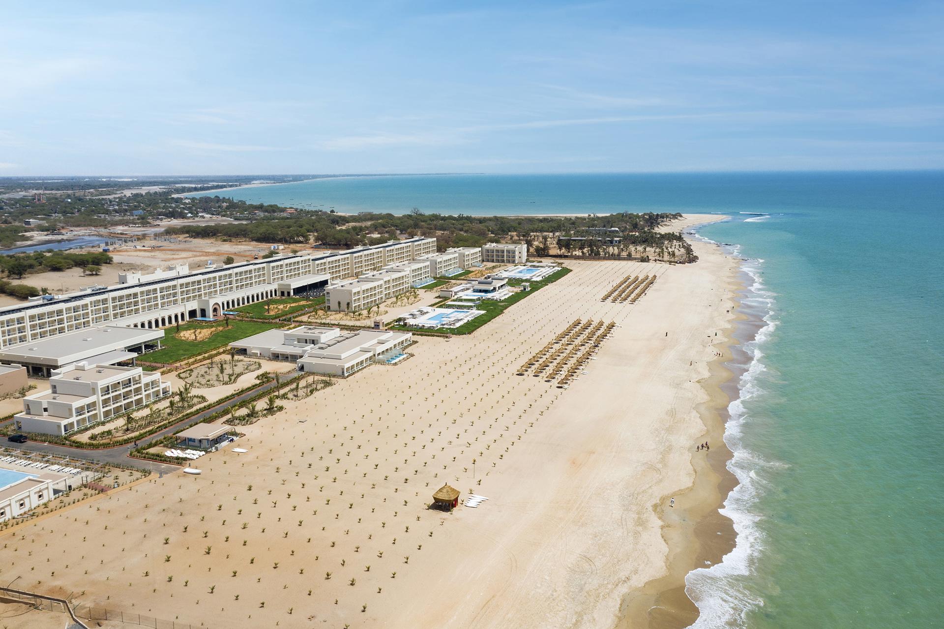 Hotel Riu Baobab Pointe-Sarene Exterior photo